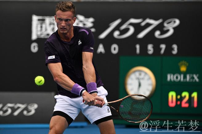 米克尔森挺进斯图加特站男单第二轮 米克尔森挺进斯图加特站男单第二轮