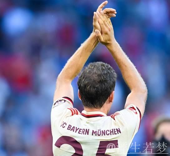 穆勒：希望继续合作，尊重俱乐部不续约的选择